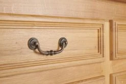 HELLIN Bahut En Chêne Massif 3 Portes Et 3 Tiroirs 9 HELLIN Bahut En Chêne Massif 3 Portes Et 3 Tiroirs -Boutique Maisons du Monde bahut en chene massif 3 portes et 3 tiroirs 3