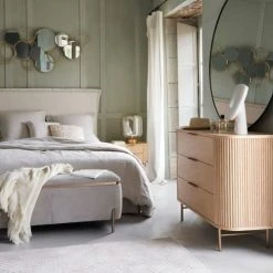 Maisons Du Monde Bout De Lit Avec Coffre En Velours Taupe Et Métal Coloris Laiton -Boutique Maisons du Monde bout de lit avec coffre en velours taupe et metal coloris laiton 1000 1 2 220049 2