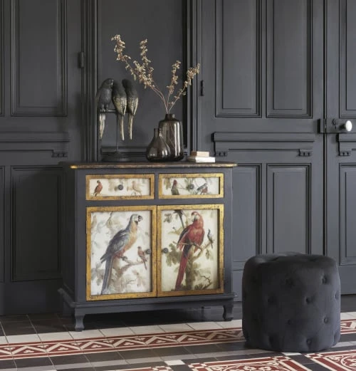 Maisons Du Monde Buffet 2 Portes 2 Tiroirs Noir Et Imprimé Perroquets 6 Maisons Du Monde Buffet 2 Portes 2 Tiroirs Noir Et Imprimé Perroquets – Image 6