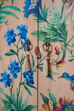 RNT By Really Nice Things Buffet Armoire 2 Portes En Pin Massif Imprimé Floral -Boutique Maisons du Monde buffet armoire 2 portes en pin massif imprime floral 4