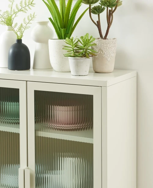 Pantone Buffet Beige Sable Portes En Verre Cannelé 6 Pantone Buffet Beige Sable Portes En Verre Cannelé – Image 6